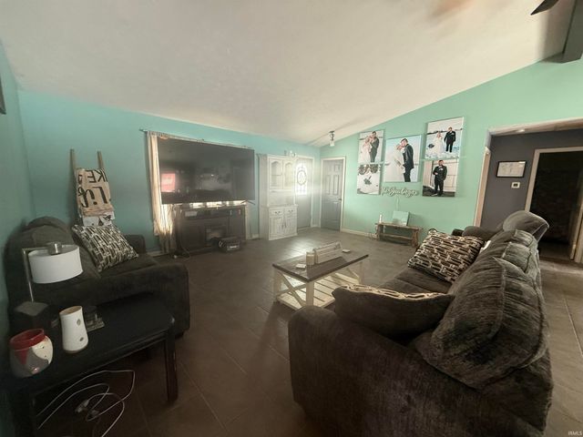 140 Arlington Avenue, Dunkirk, IN 47336