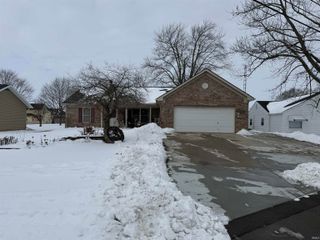 140 Arlington Avenue, Dunkirk, IN 47336