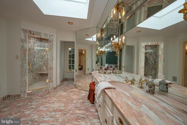 1111 WAVERLY RD, Gladwyne, PA 19035