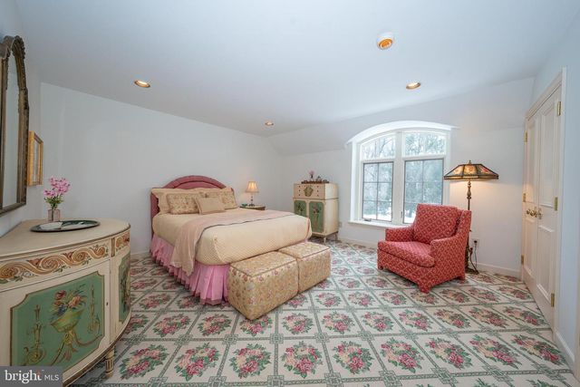 1111 WAVERLY RD, Gladwyne, PA 19035