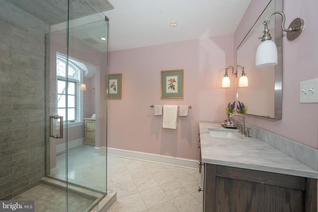 1111 WAVERLY RD, Gladwyne, PA 19035