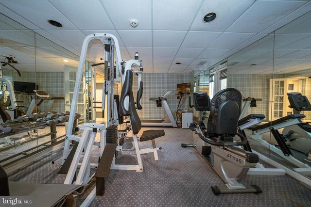 1111 WAVERLY RD, Gladwyne, PA 19035