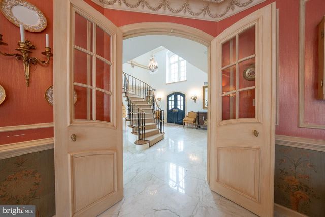 1111 WAVERLY RD, Gladwyne, PA 19035