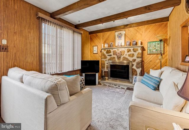 1125 ARBUTUS AVE, Williamstown, NJ 08094