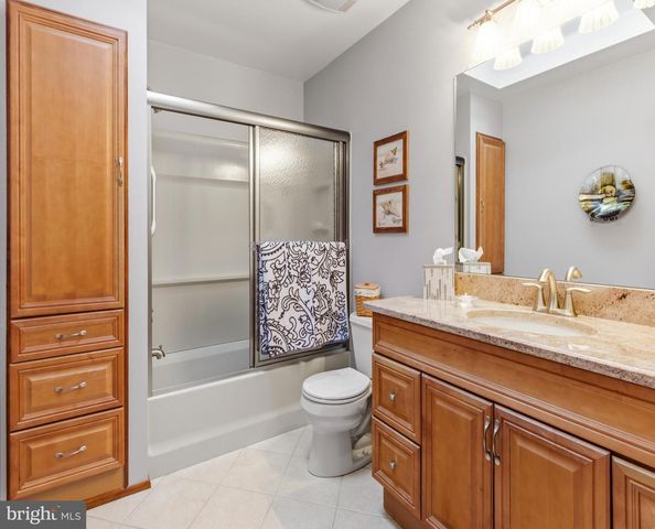 1125 ARBUTUS AVE, Williamstown, NJ 08094