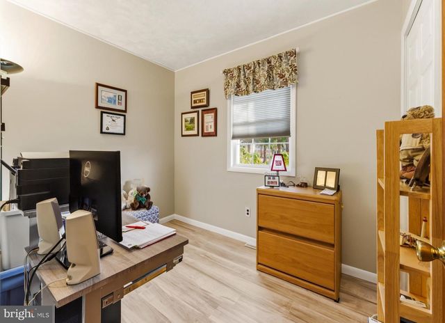 1125 ARBUTUS AVE, Williamstown, NJ 08094