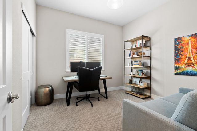 2137 Arbor Ridge Dr, Roseville, CA 95747