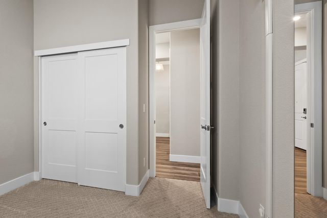 2137 Arbor Ridge Dr, Roseville, CA 95747