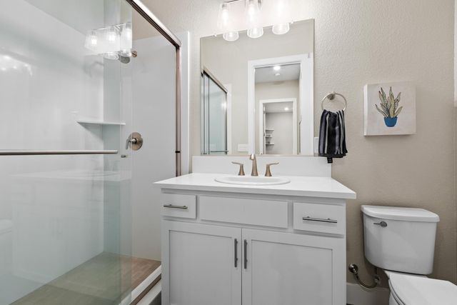 2137 Arbor Ridge Dr, Roseville, CA 95747