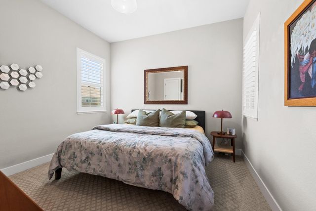 2137 Arbor Ridge Dr, Roseville, CA 95747