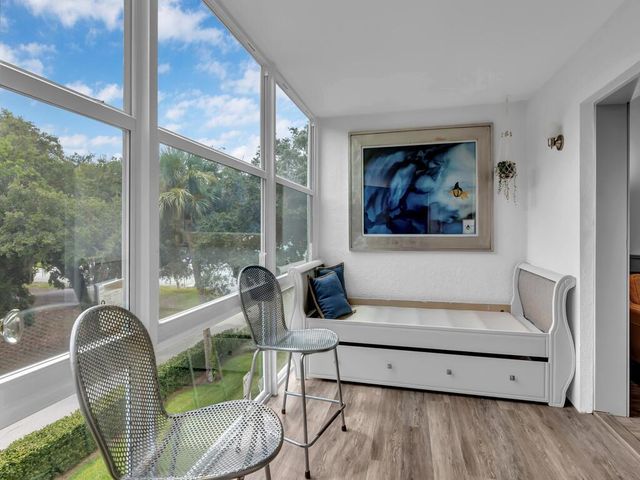275 Date Palm Road 304, Vero Beach, FL 32963