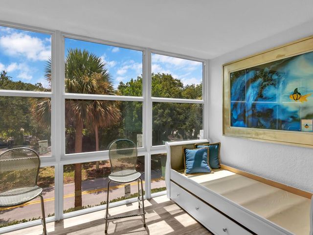 275 Date Palm Road 304, Vero Beach, FL 32963