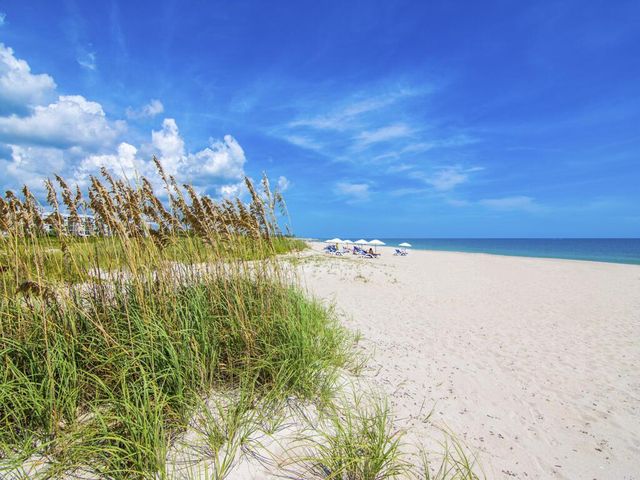 275 Date Palm Road 304, Vero Beach, FL 32963
