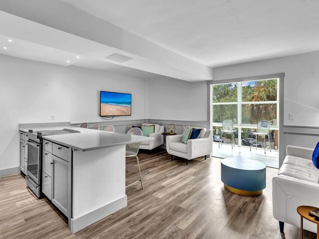 275 Date Palm Road 304, Vero Beach, FL 32963