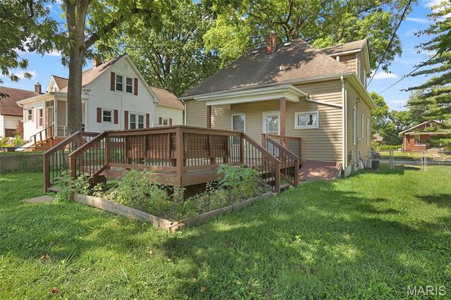 320 S Kansas Street, Edwardsville, IL 62025