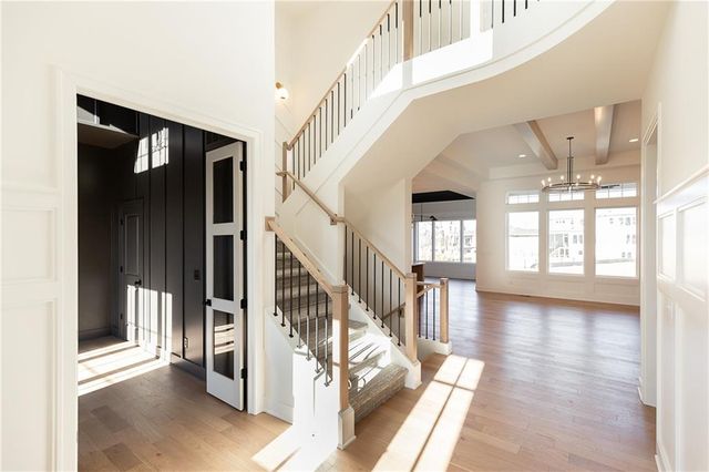 18501 Windsor Street, Overland Park, KS 66085