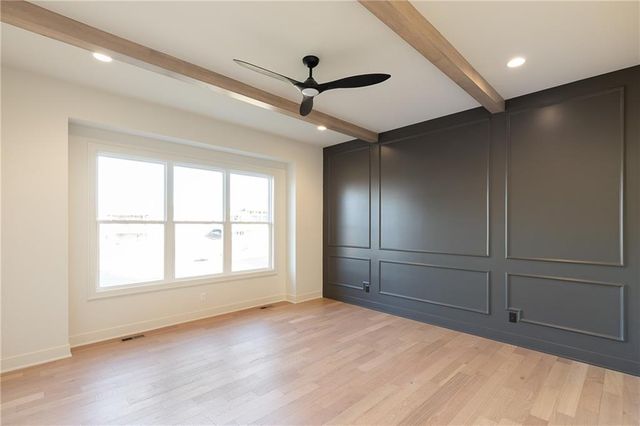 18501 Windsor Street, Overland Park, KS 66085