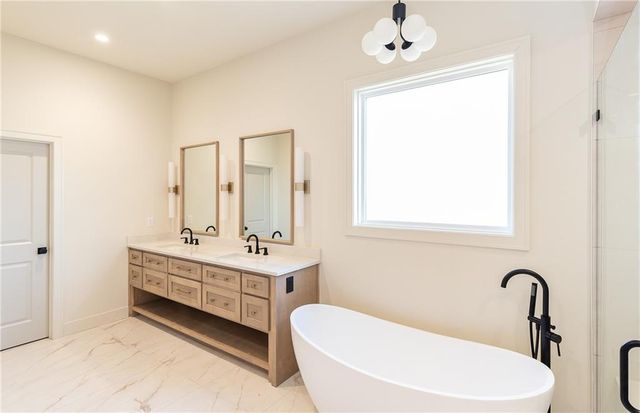18501 Windsor Street, Overland Park, KS 66085