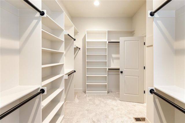 18501 Windsor Street, Overland Park, KS 66085