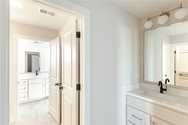 18501 Windsor Street, Overland Park, KS 66085