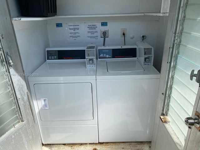 724 NE 6th St 9, Hallandale Beach, FL 33009