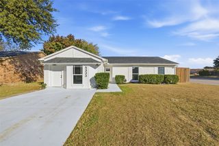 5333 Norris Drive, The Colony, TX 75056