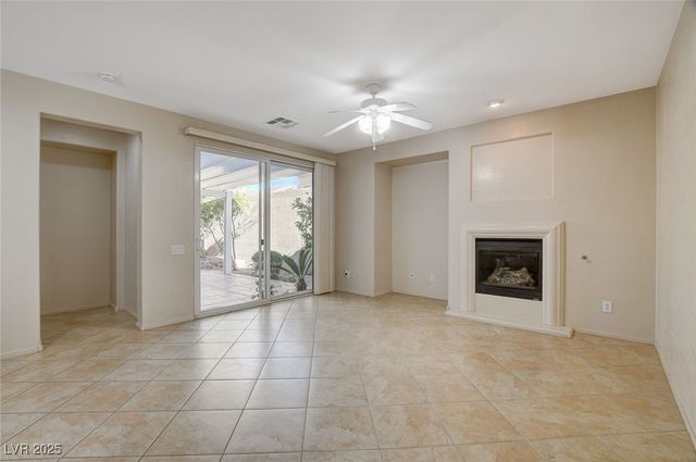 2640 Lochleven Way, Henderson, NV 89044