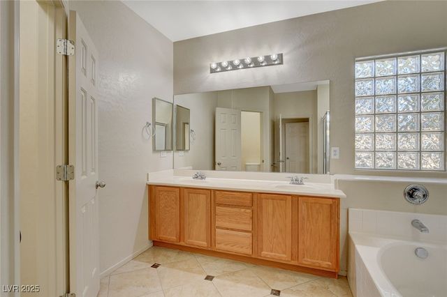 2640 Lochleven Way, Henderson, NV 89044