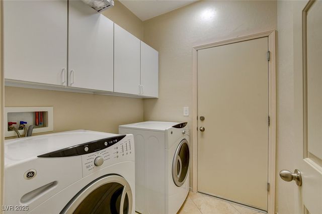 2640 Lochleven Way, Henderson, NV 89044