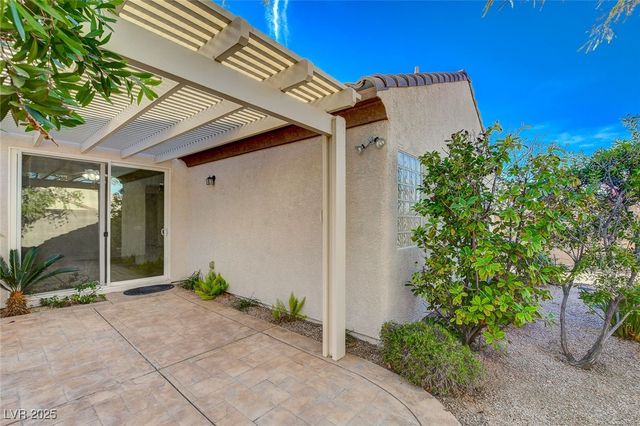 2640 Lochleven Way, Henderson, NV 89044