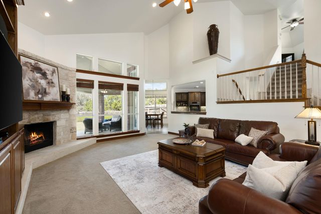 583 W Overlook Mountain RD, Buda, TX 78610