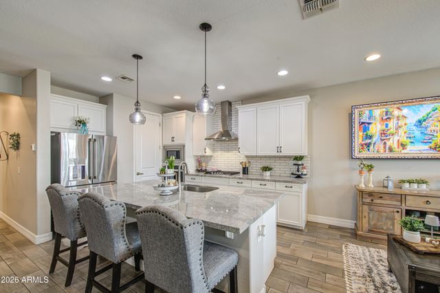 17227 W DESERT SAGE Drive, Goodyear, AZ 85338