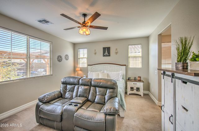 17227 W DESERT SAGE Drive, Goodyear, AZ 85338