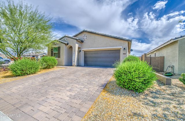 17227 W DESERT SAGE Drive, Goodyear, AZ 85338