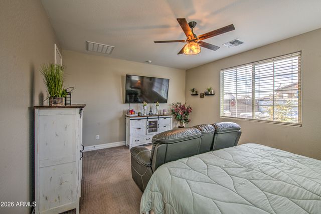 17227 W DESERT SAGE Drive, Goodyear, AZ 85338