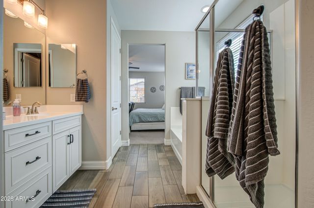 17227 W DESERT SAGE Drive, Goodyear, AZ 85338