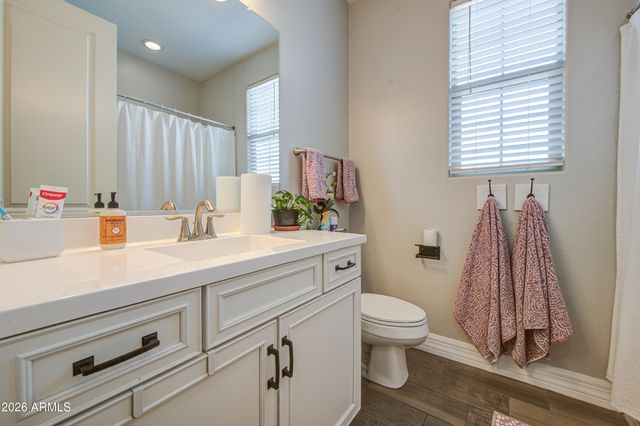 17227 W DESERT SAGE Drive, Goodyear, AZ 85338