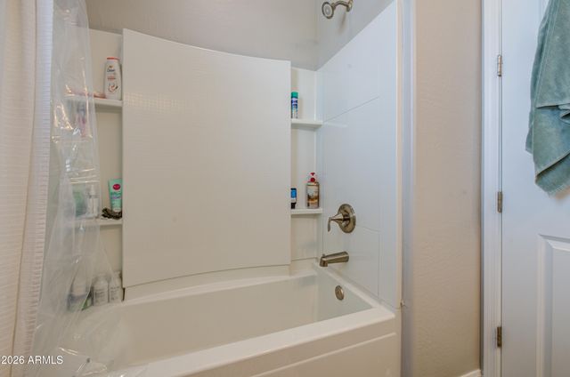 17227 W DESERT SAGE Drive, Goodyear, AZ 85338