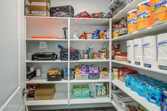 17227 W DESERT SAGE Drive, Goodyear, AZ 85338