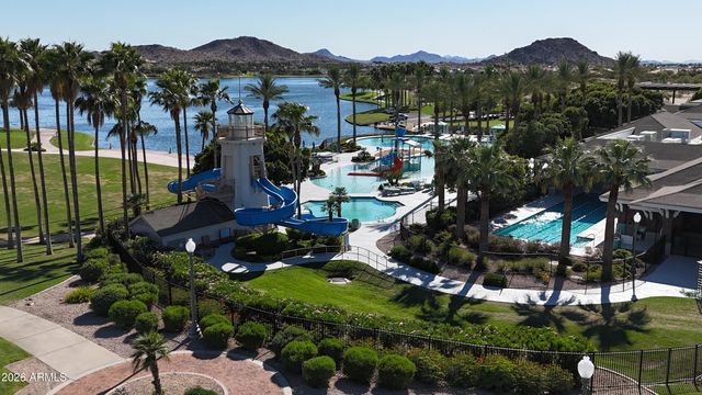 17227 W DESERT SAGE Drive, Goodyear, AZ 85338