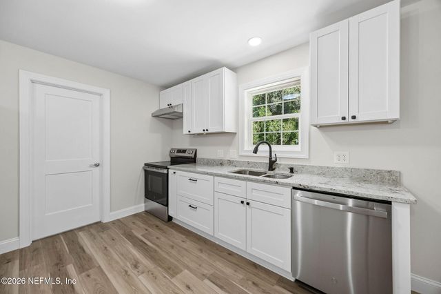 714 S 14TH Street, Fernandina Beach, FL 32034