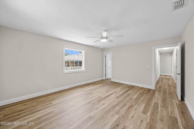 714 S 14TH Street, Fernandina Beach, FL 32034