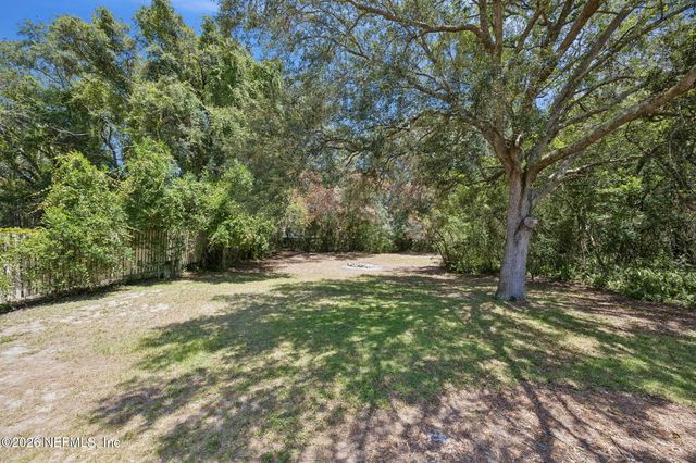 714 S 14TH Street, Fernandina Beach, FL 32034