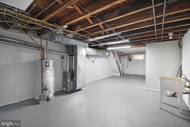 1345 PARK LN, Darby, PA 19023