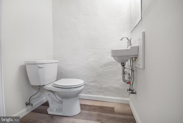 1345 PARK LN, Darby, PA 19023