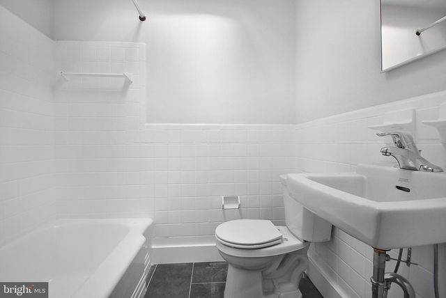 1345 PARK LN, Darby, PA 19023