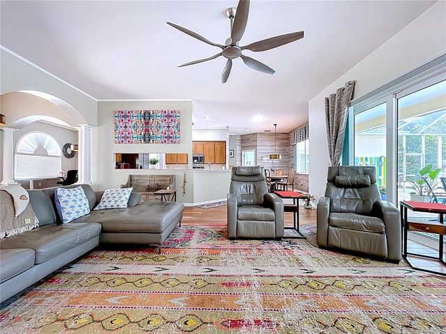 10137 WORTHY LAMB WAY, New Port Richey, FL 34654
