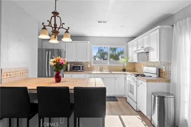 27634 Genevieve Drive, Menifee, CA 92586