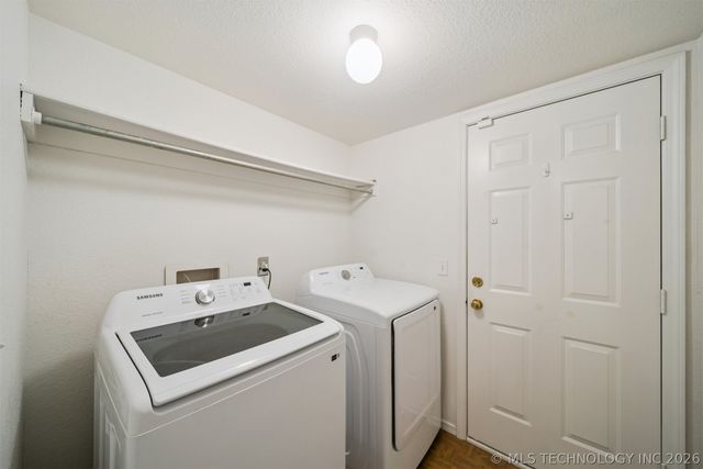 3312 W Houston Place, Broken Arrow, OK 74012