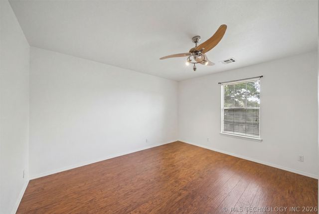 3312 W Houston Place, Broken Arrow, OK 74012